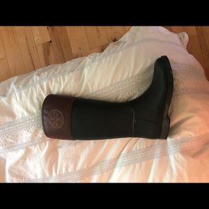 Tory Burch Fashion Boots